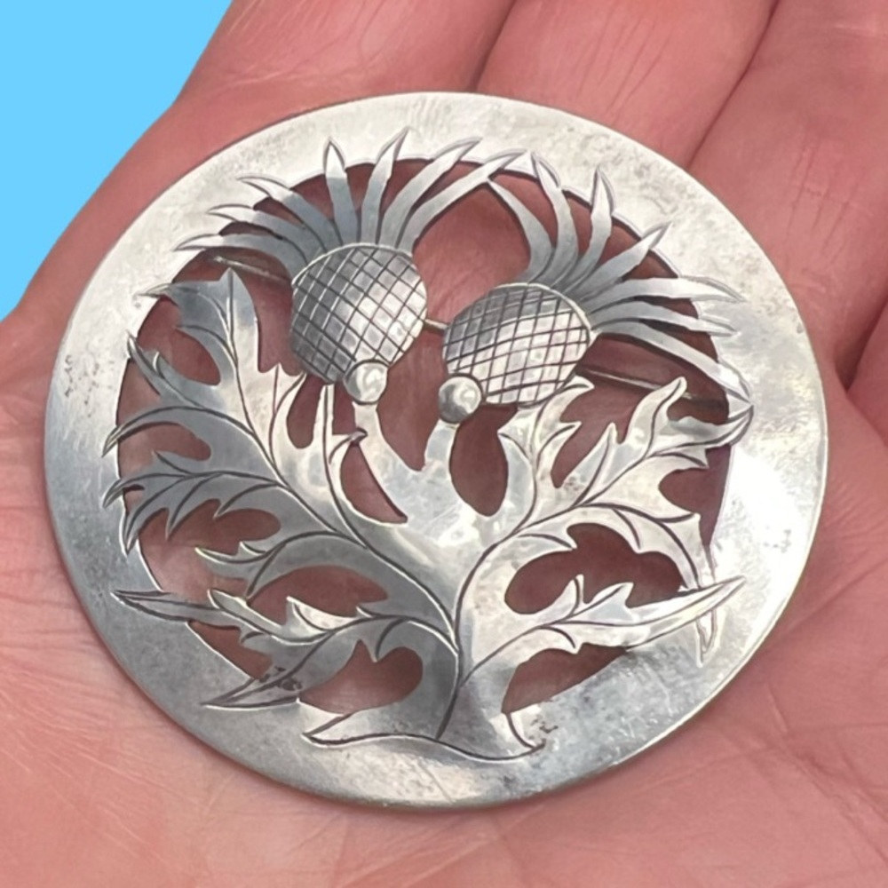 Vintage Sterling Silver Scottish Thistle Brooch Celtic Openwork Pin 20 Grams - Picture 3 of 8